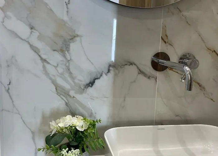 Centerline Prestige 3*