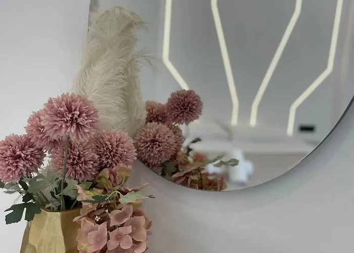 Centerline Prestige Hotel 3*