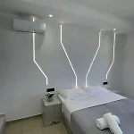 Отель Centerline Prestige Тира
