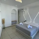 Centerline Prestige 3* Fira (Santorini)