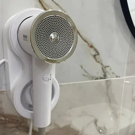 Отель Centerline Prestige