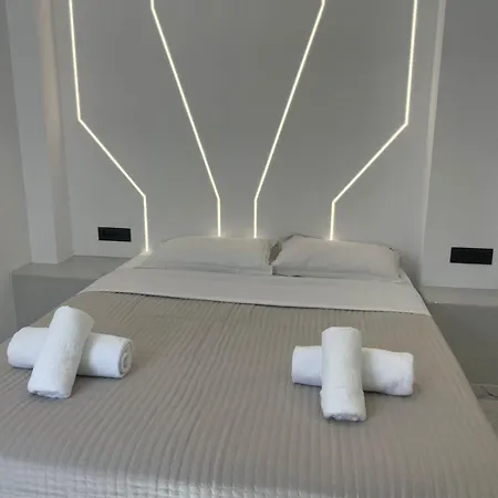 Centerline Prestige 3*
