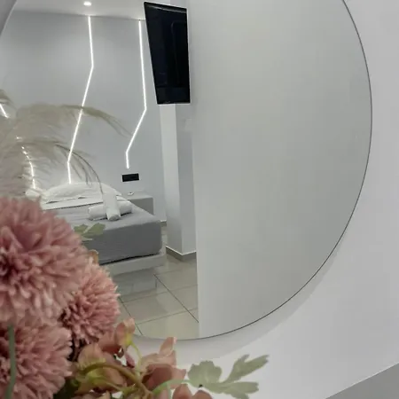 Centerline Prestige Hotel 3*