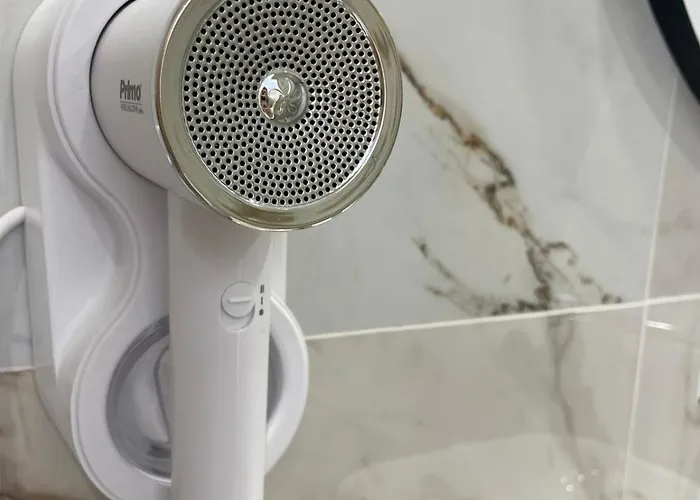 Отель Centerline Prestige