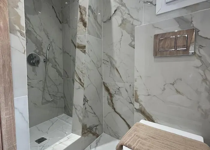 Szálloda Centerline Prestige Fíra