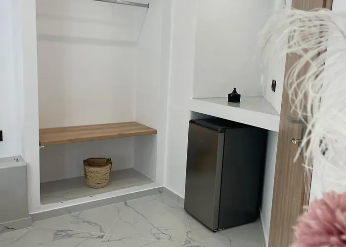 Centerline Prestige فندق