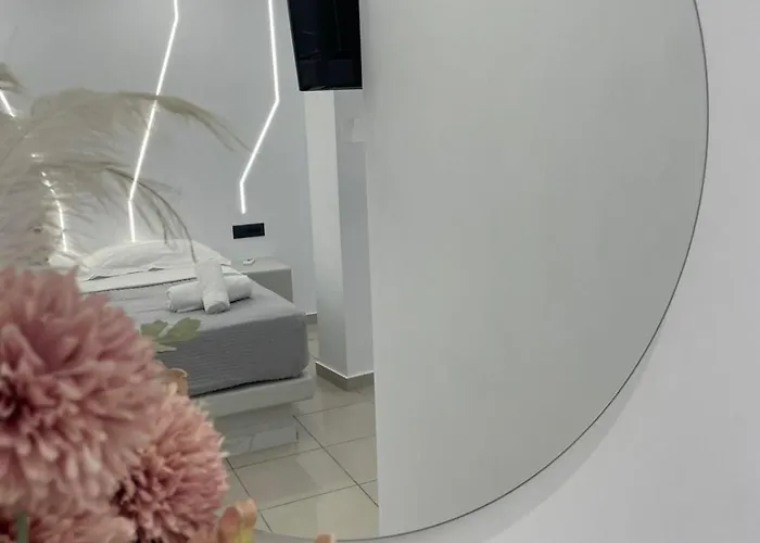 Centerline Prestige Szálloda 3*