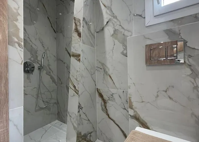 Szálloda Centerline Prestige Fíra